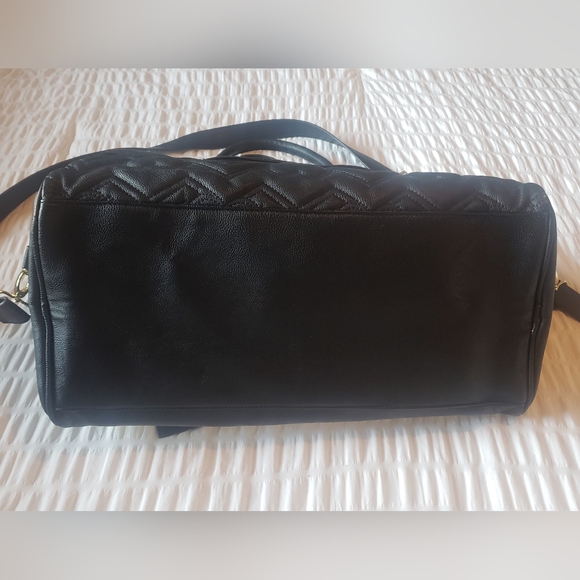 Betsy Johnson overnight bag - Picture 5 of 5